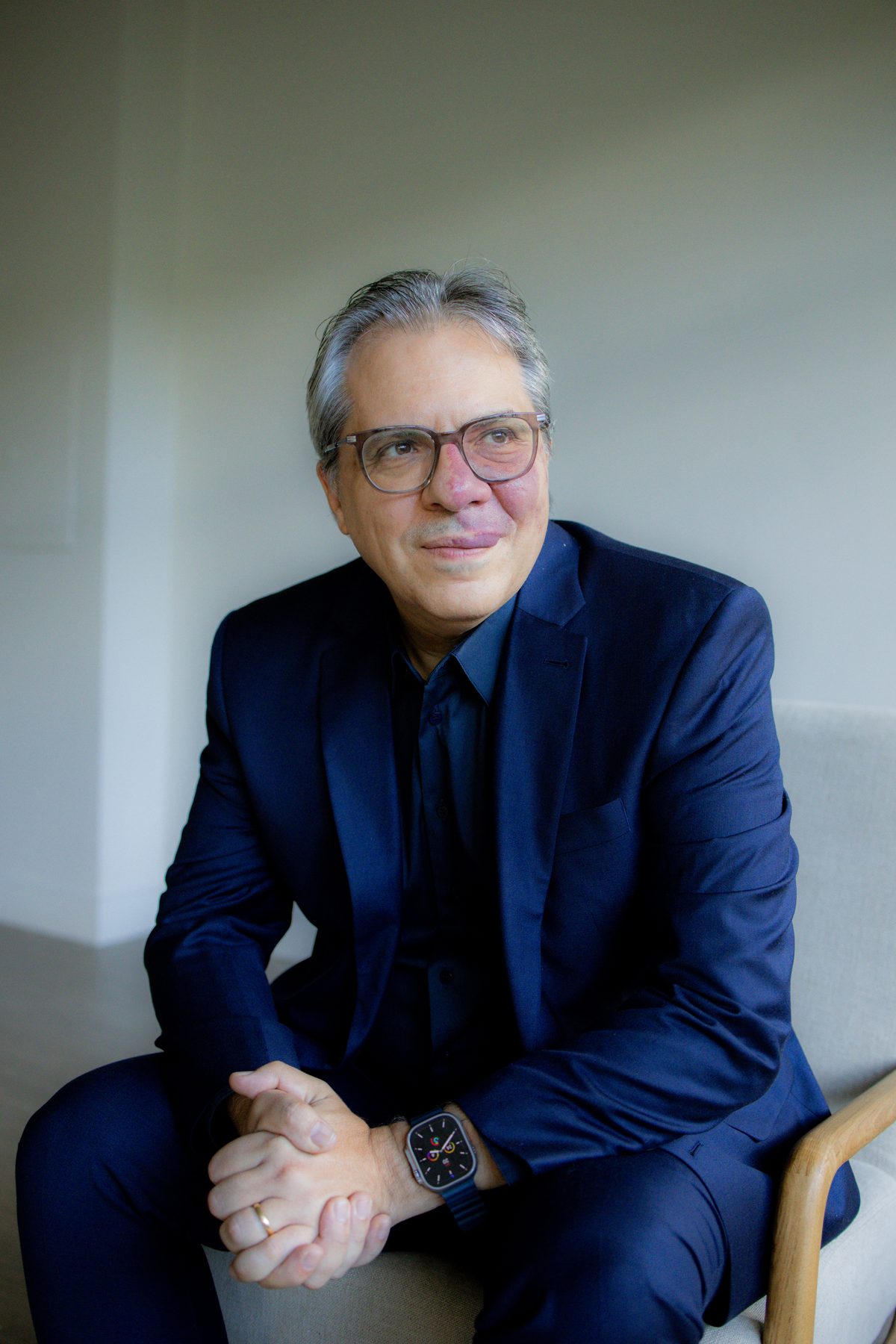 Dr. Rodrigo Brandão